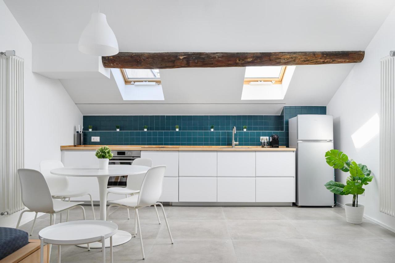 Design Attic Porta Venezia Centrale 65M2 - Self Check-In Milaan Buitenkant foto